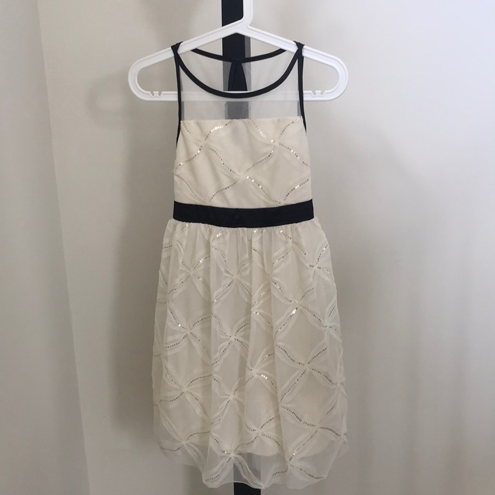 Cream Dress With Golden Sequins (14)